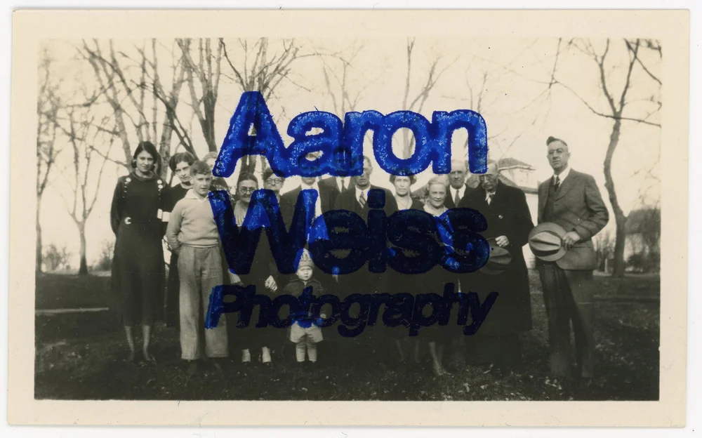 aaron-weiss-photography-business-card-group-photo.jpg