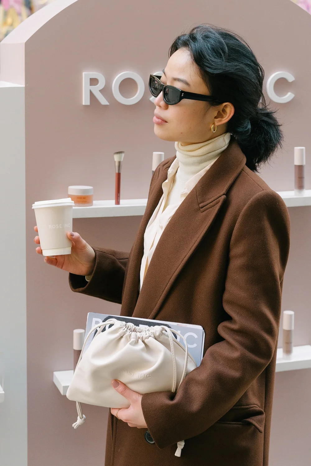 rose-inc-food-truck-guest-sunglasses-coffee.jpg